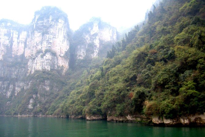 Yangtze River Cruise From Yichang to Chongqing Upstream in 5 Days 4 Nights - Cruise Itinerary Highlights