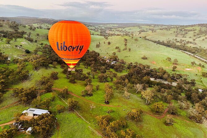Yarra Valley Balloon Flight + Breakfast & Melbourne Pickup - Good To Know