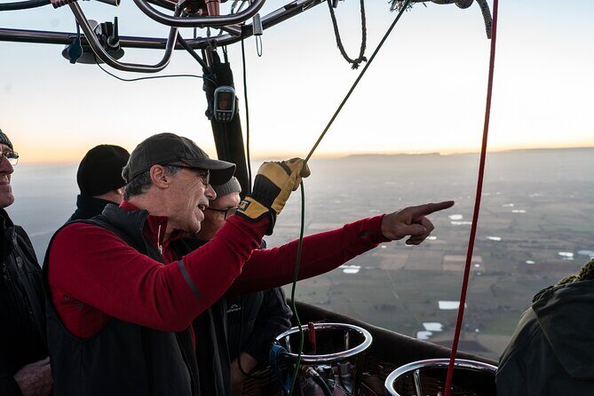 Yarra Valley Balloon Flight + Breakfast & Melbourne Pickup - The Morning Meet & Greet