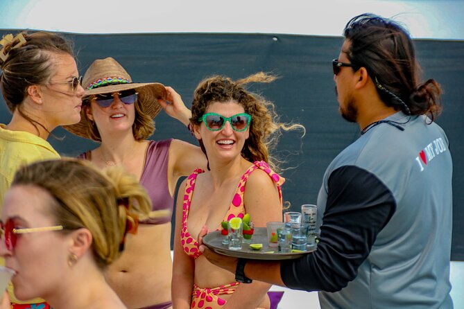 Yelapa and Bay of Banderas Day Cruise With Drinks and Lunch  - Puerto Vallarta - Exceptional Service and Amenities