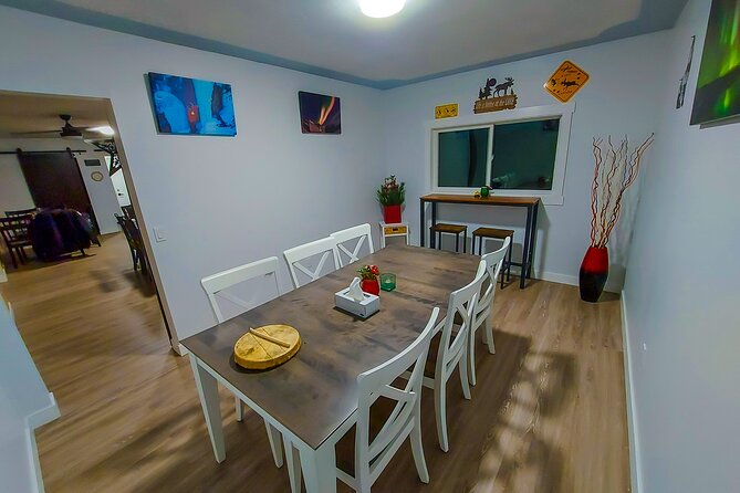 Yellowknife 2 Nights Aurora Hunting and Viewing in Lakeview Cabin - Experienced Guide and Hunter