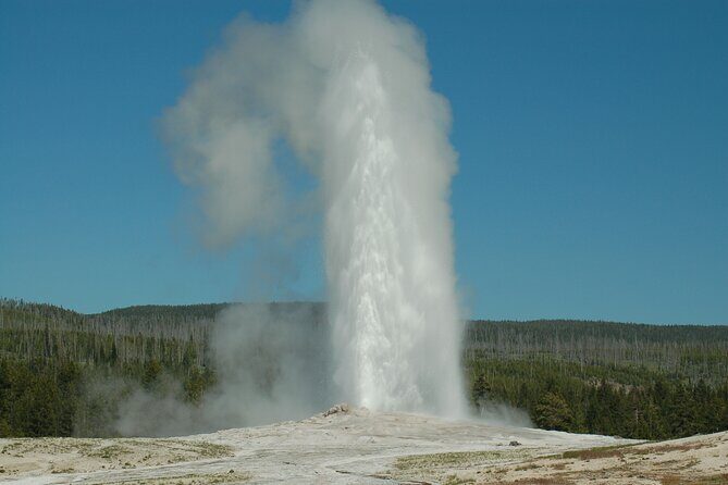 Yellowstone Lower (Southern) Loop Tour - Exploring the Yellowstone Lower (Southern) Loop Tour