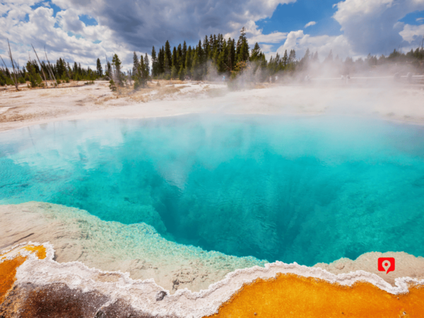 Yellowstone National Park: Self-Guided Scenic Drive Tour - Key Landmarks and Attractions