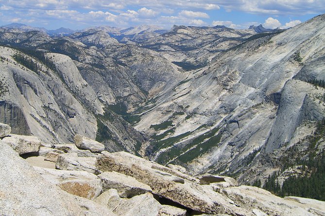 Yellowstone Rocky Mountain and California Desert 11 Day Explorer - Tour Overview