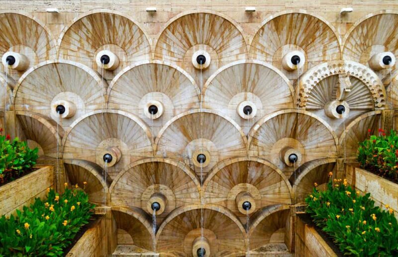 Yerevan: Evening Walking Tour with Local Guide - Who Should Book This Tour?