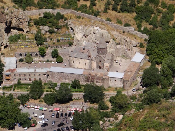 Yerevan: Khor Virap, Garni Temple and Geghard Monastery Tour - Tour Duration and Guide Availability