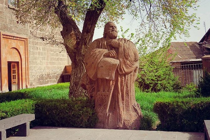 Yerevan - Oshakan - Saghmosavank - Armenian Alphabet Monument - Yerevan - Good To Know