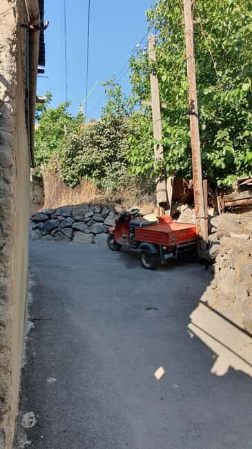 Yerevan: Urban Hike through Aygestan and Old Nork - Is This Tour Worth It?