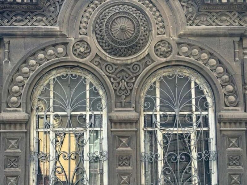 Yerevan: Walking Tour With an Architect - Good To Know