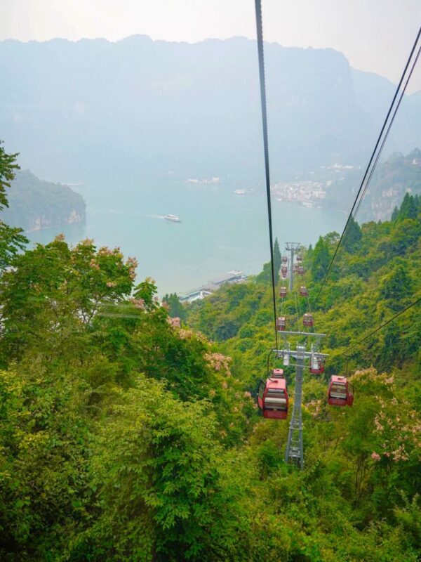 Yichang, Hubei: Three Gorges Tribe 1-Day Tour (Three Gorges Luxury Cruise + First Class Seating + Round-Trip Transfer + Tujia Wedding Performance) - Who will get the most from this day