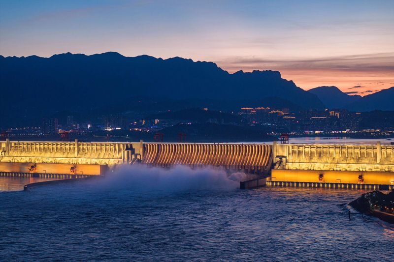 Yichang Three Gorges Dam and Gezhouba Full-Day Cruise - Should you book it?