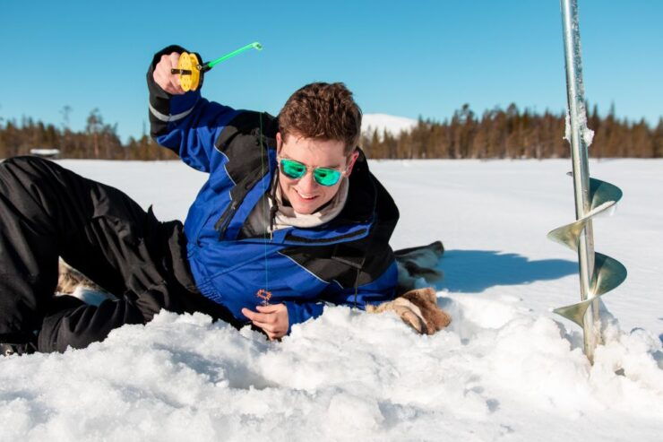 Ylläs: Snowmobile Adventure With Ice Fishing - Activity Details