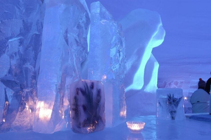 Ylläs: Snowmobile Tour to Arctic Snow Village & Snack - Activity Details