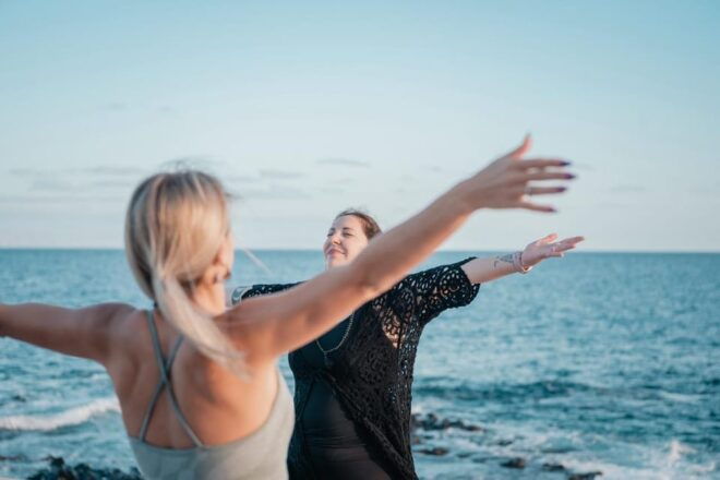 Yoga for Singers : Ground, Breathe & Open Your Heart - Vocal Techniques and Meditations