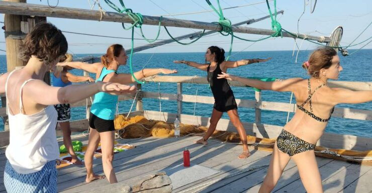 Yoga on the Trabucco in Vieste. - Languages and Group Size