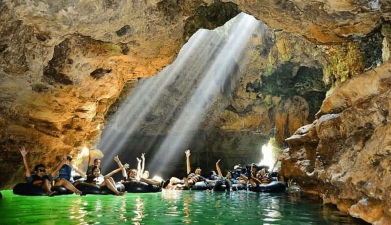 Yogyakarta: 2-Day Highlight Unesco Temple and Cave Tour - Good To Know