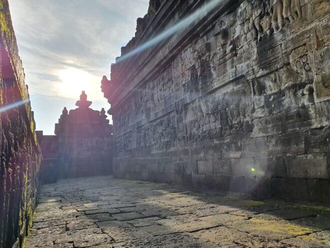 Yogyakarta: 2 Days Jomblang Cave Borobudur Prambanan Trips - Jomblang Cave Experience