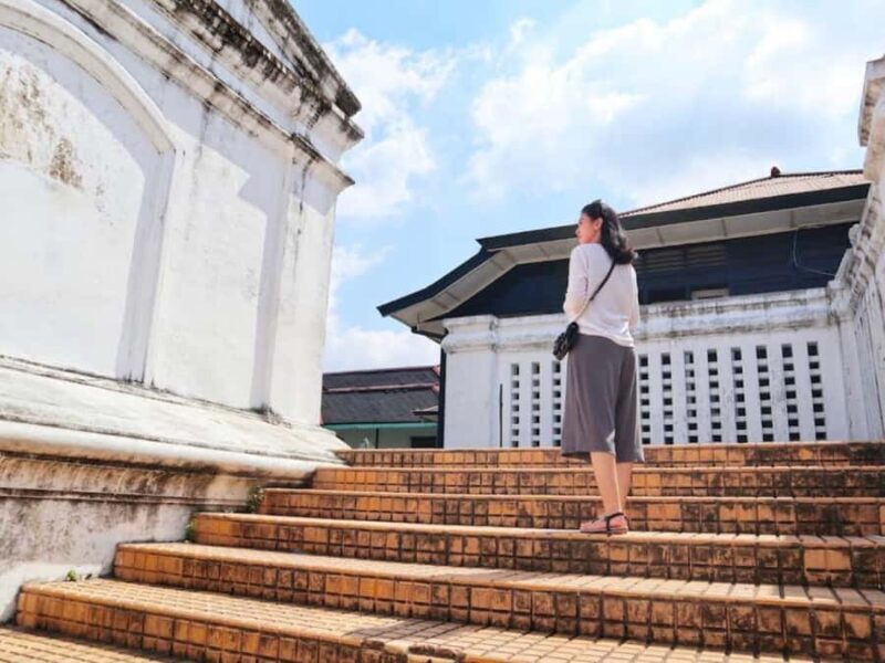 Yogyakarta: 2 Days Tour To Borobudur Merapi Palace Prambanan - FAQ