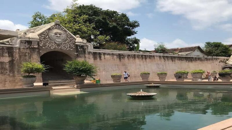 Yogyakarta: 3-Day Borobudur, Merapi, and City Tour - Frequently Asked Questions