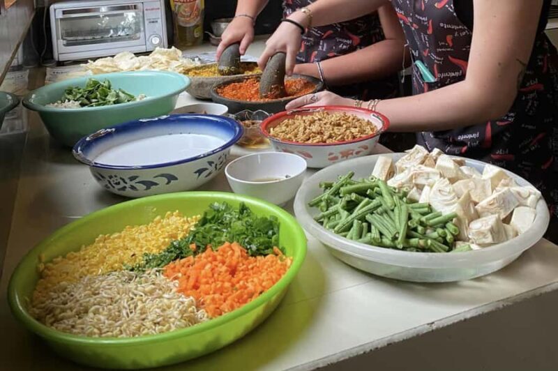 Yogyakarta: 3-hour Cooking Class with Market Tour - Yogyakarta: 3-hour Cooking Class with Market Tour