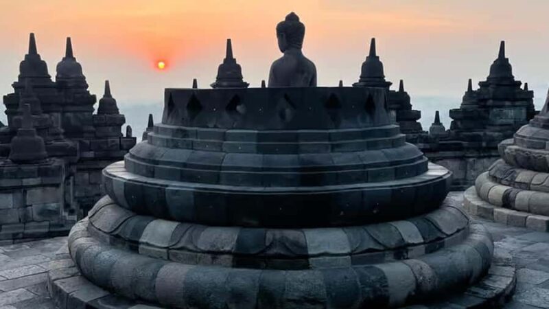 Yogyakarta: 4-Day Guided Tour with Meals and Transfers - Transportation, Group Size, and Pricing