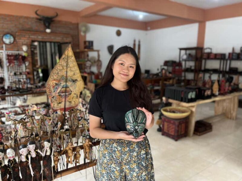 Yogyakarta: Batik on Wood Workshop - Introduction