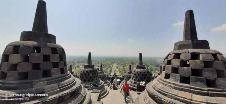 Yogyakarta: Borobudur and Prambanan Temples Day Tour - Activity Highlights