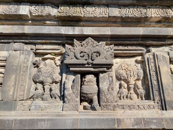 Yogyakarta: Borobudur Climb to the Top and Prambanan Tour - Common Questions