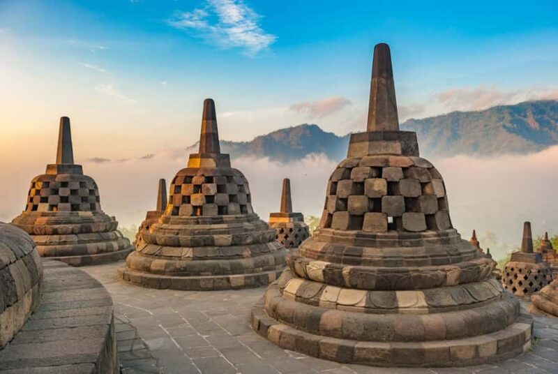 Yogyakarta: Borobudur climb up and Prambanan Temple Tour - Good To Know