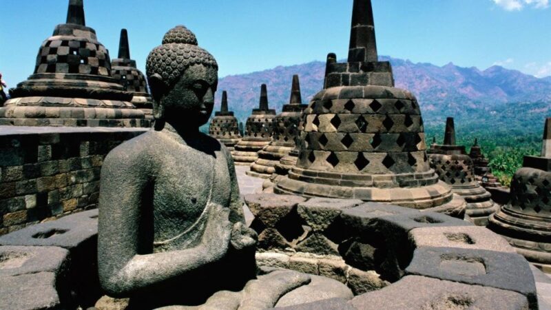 Yogyakarta: Borobudur climb up ticket guarantee & prambanan - What Makes This Tour Stand Out?