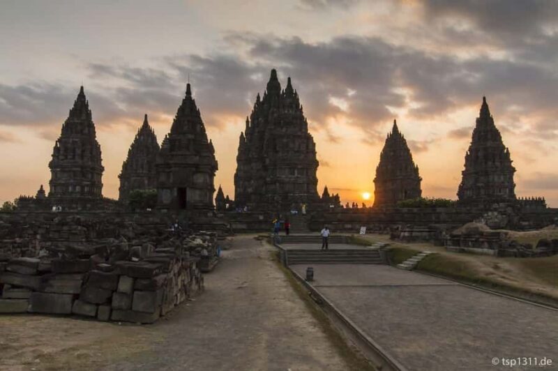 Yogyakarta: Borobudur climb up ticket guarantee & prambanan - Price and Value Analysis
