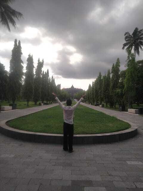 Yogyakarta: Borobudur Climbing Guarantee and Prambanan Tour - Who Will Love This Tour?