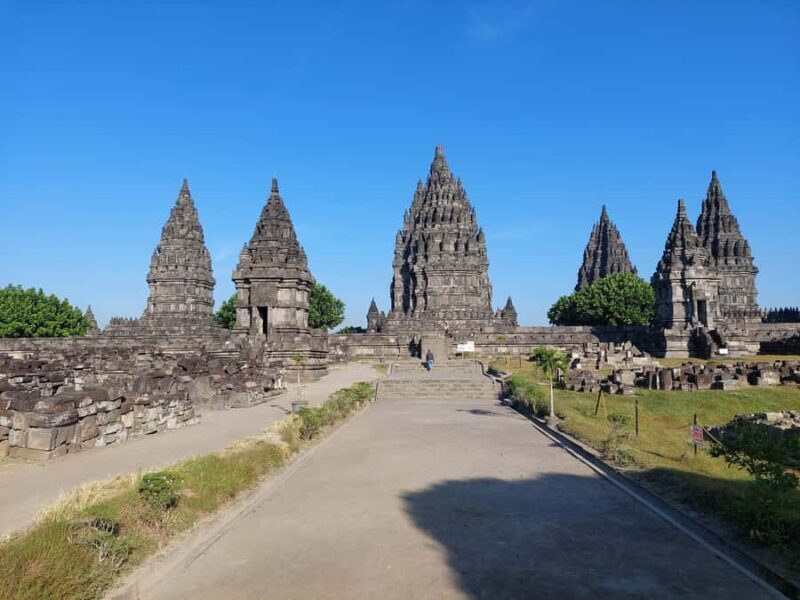 Yogyakarta: Borobudur Merapi Prambanan include all tickets - Itinerary Flexibility and Practicalities