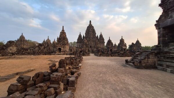 Yogyakarta: Borobudur, Merapi Volcano & Prambanan Temple - Questions You May Have