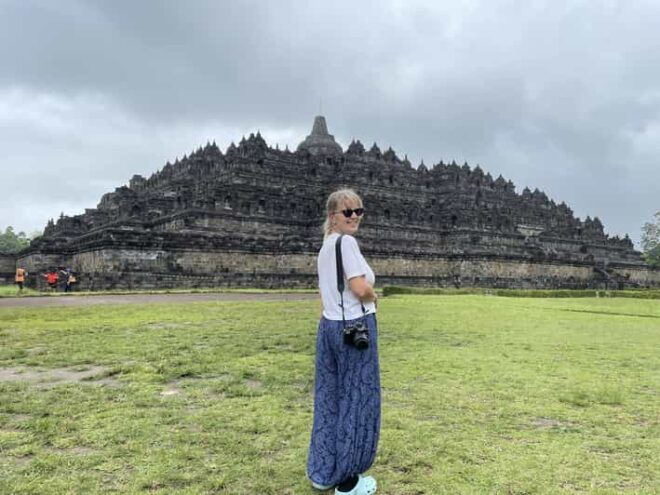 Yogyakarta: Borobudur, Prambanan, and Sultan Palace Day Tour - Yogyakarta Sultan Palace