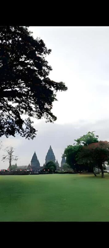 Yogyakarta: Borobudur & Prambanan Temple Tour & Pickup - FAQs