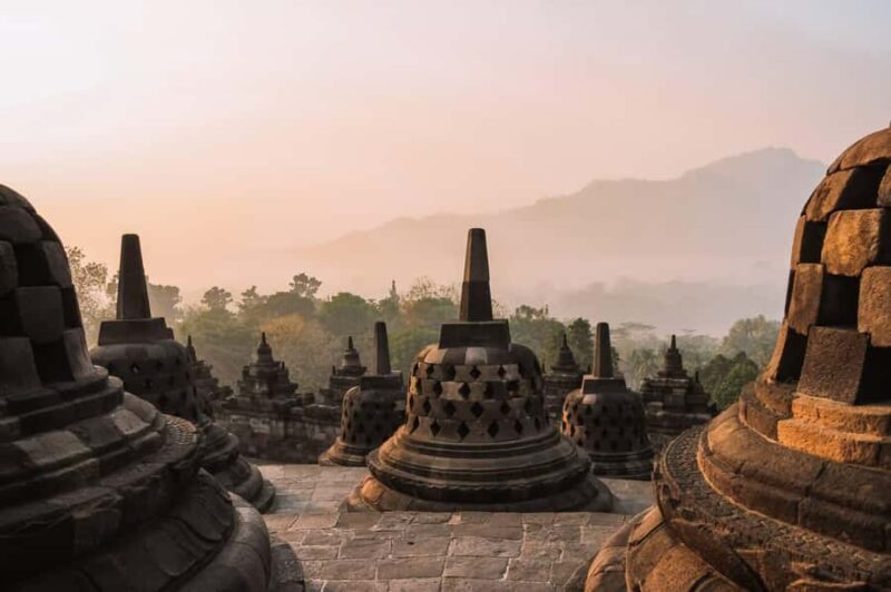 Yogyakarta: Borobudur Sunrise Climb or Sunset and Prambanan - Final Thoughts