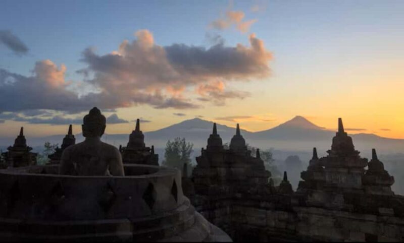 Yogyakarta : Borobudur sunrise climbup temple and prambanan - The Value and Who It’s Best For