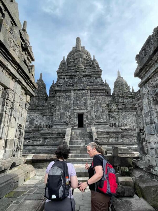 Yogyakarta: Borobudur Sunrise From Setumbu Hill Shared Tour - Good To Know