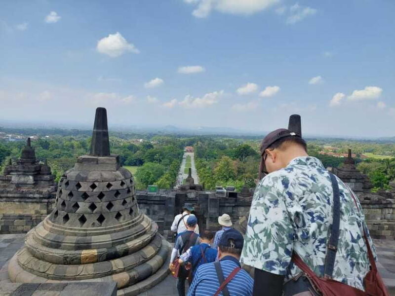 Yogyakarta: Borobudur Sunrise From Temple With Breakfast - The Sum Up