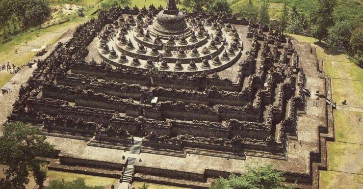 Yogyakarta: Borobudur Sunrise, Merapi Volcano & Prambanan - Activity Cancellation Policy