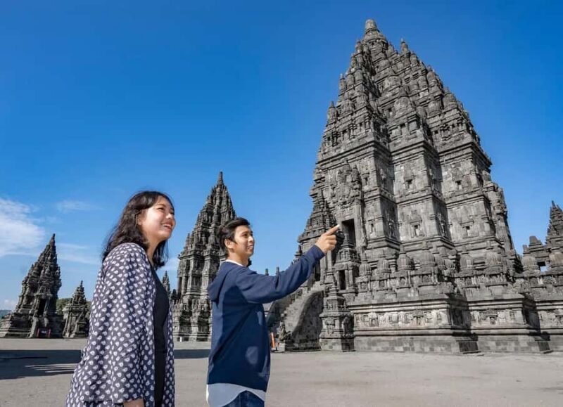 Yogyakarta: Borobudur Sunrise & Prambanan ClimbUp Guarantee - Transportation and Guides