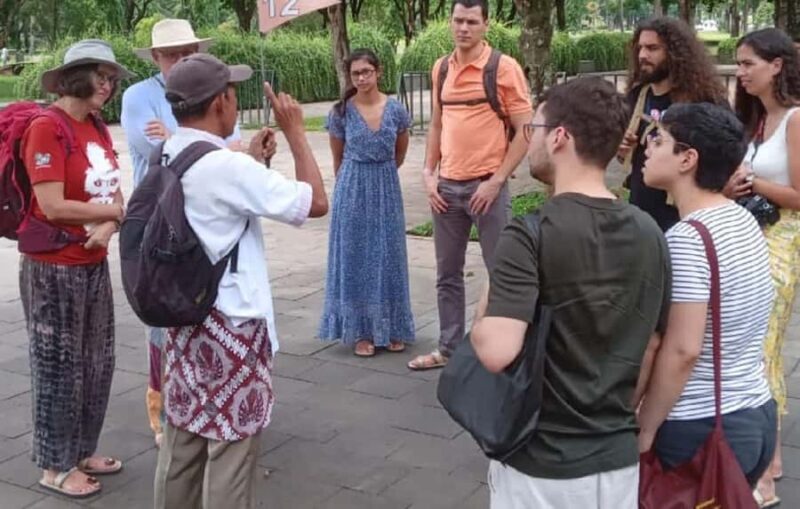 Yogyakarta: Borobudur Sunrise & Prambanan ClimbUp Guarantee - Why This Tour Works Well