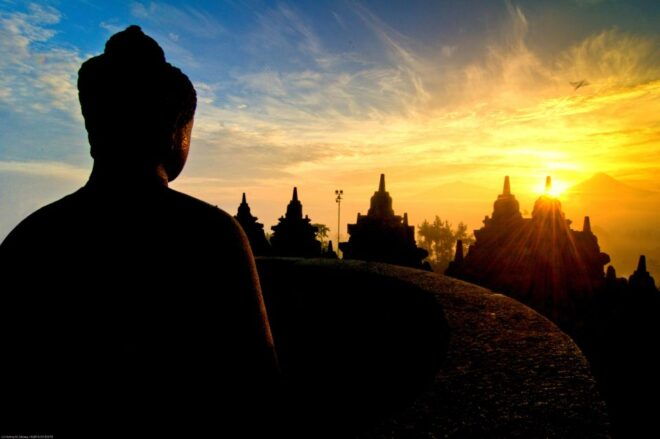 Yogyakarta: Borobudur Sunset & Kedung Kayang Waterfall - Sunset Viewing Experience