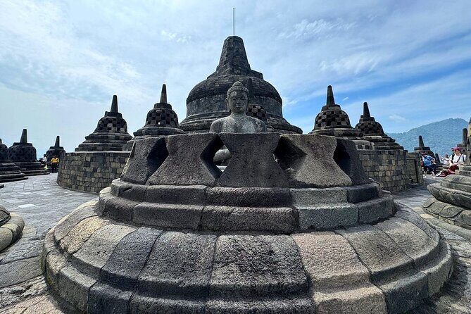 Yogyakarta Borobudur Temple and Prambanan Private Tour - Who Should Book This Experience?