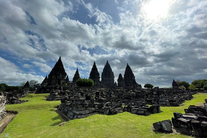 Yogyakarta: Borobudur Temple (Climb Up) and Prambanan Temple - Prambanan Temple Exploration