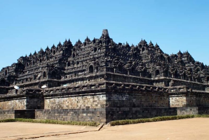 Yogyakarta: Breakfast at Borobudur & Prambanan Private Tour - Who Would Love This Experience?