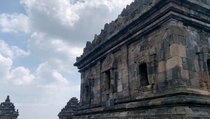 Yogyakarta: Candi Ijo Sunrise Hike and Breakfast Tour - Value and Pricing