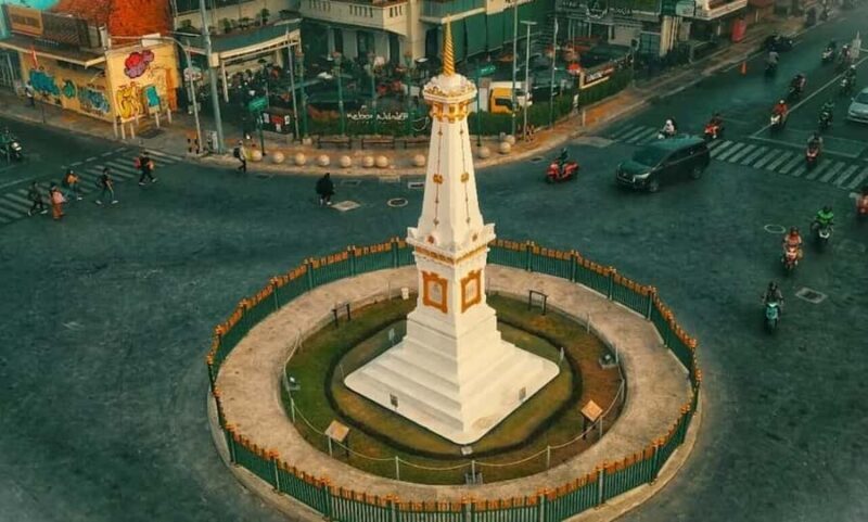 Yogyakarta: City Highlights Walking Tour - Practical Details & Group Experience