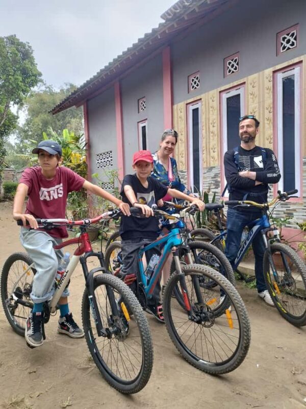 Yogyakarta: Countryside Bike & Bite Tour With Pickup - An Authentic Ride Through Yogyakarta’s Countryside